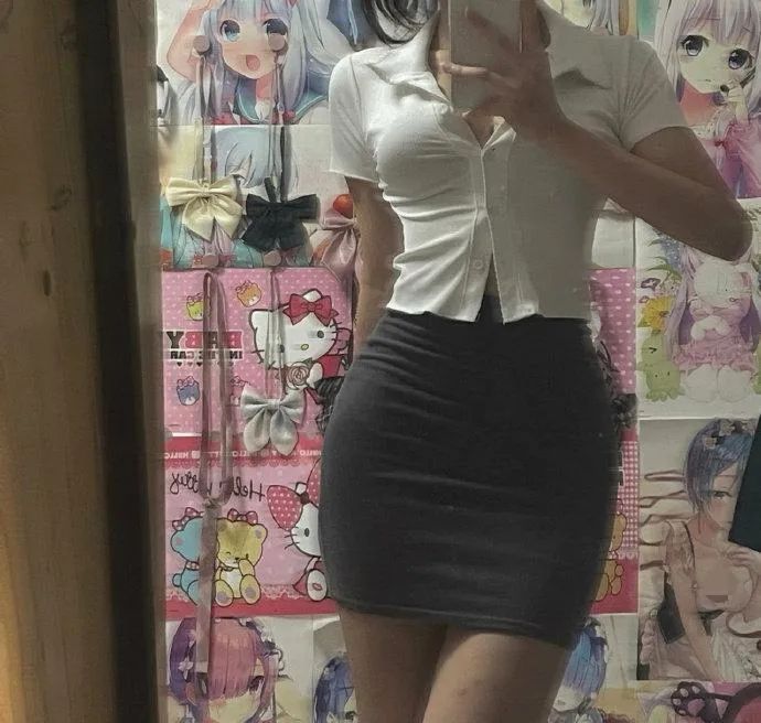 小姐姐?睡過站了，要不要叫醒她？插圖10