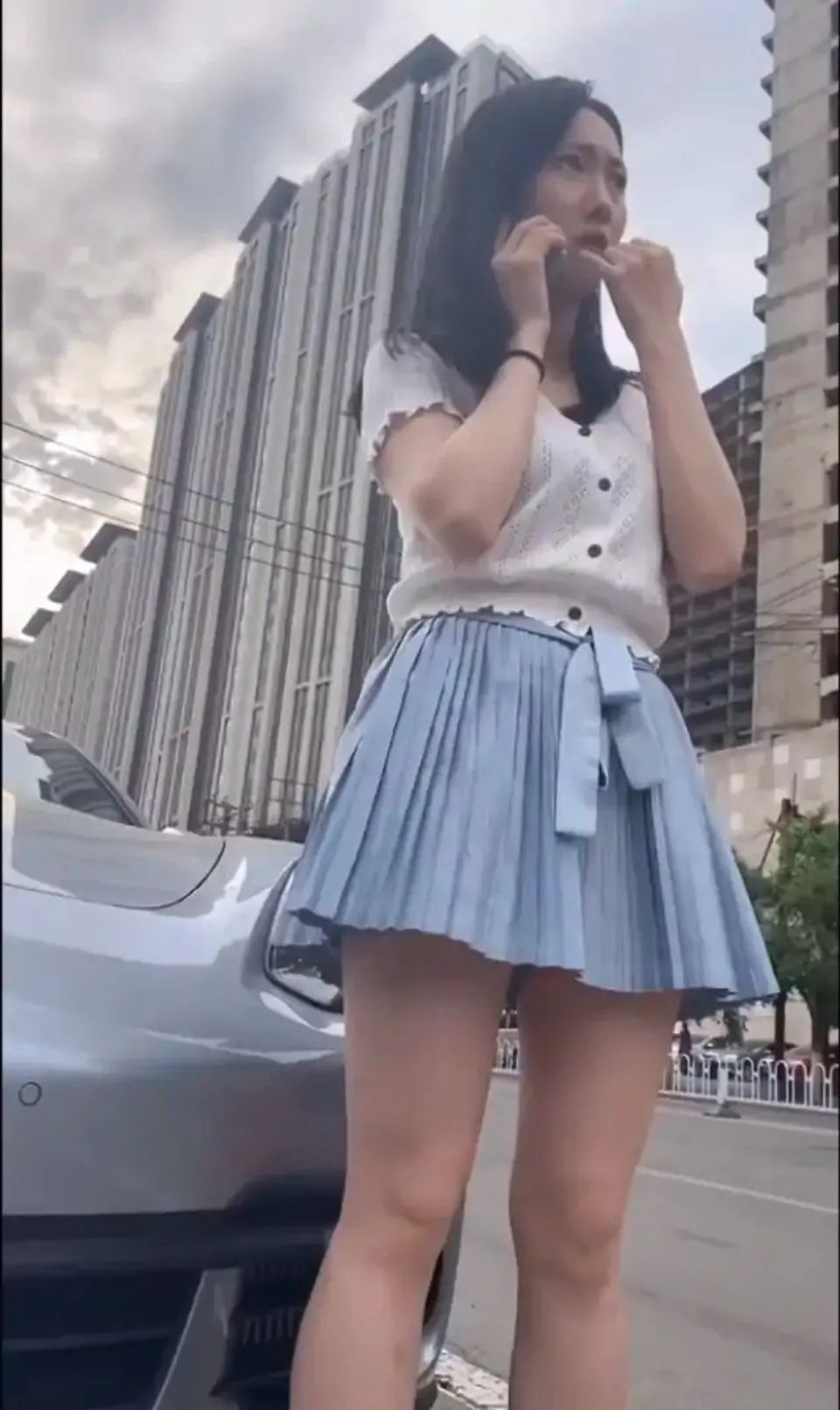 小姐姐?睡過站了，要不要叫醒她？插圖29