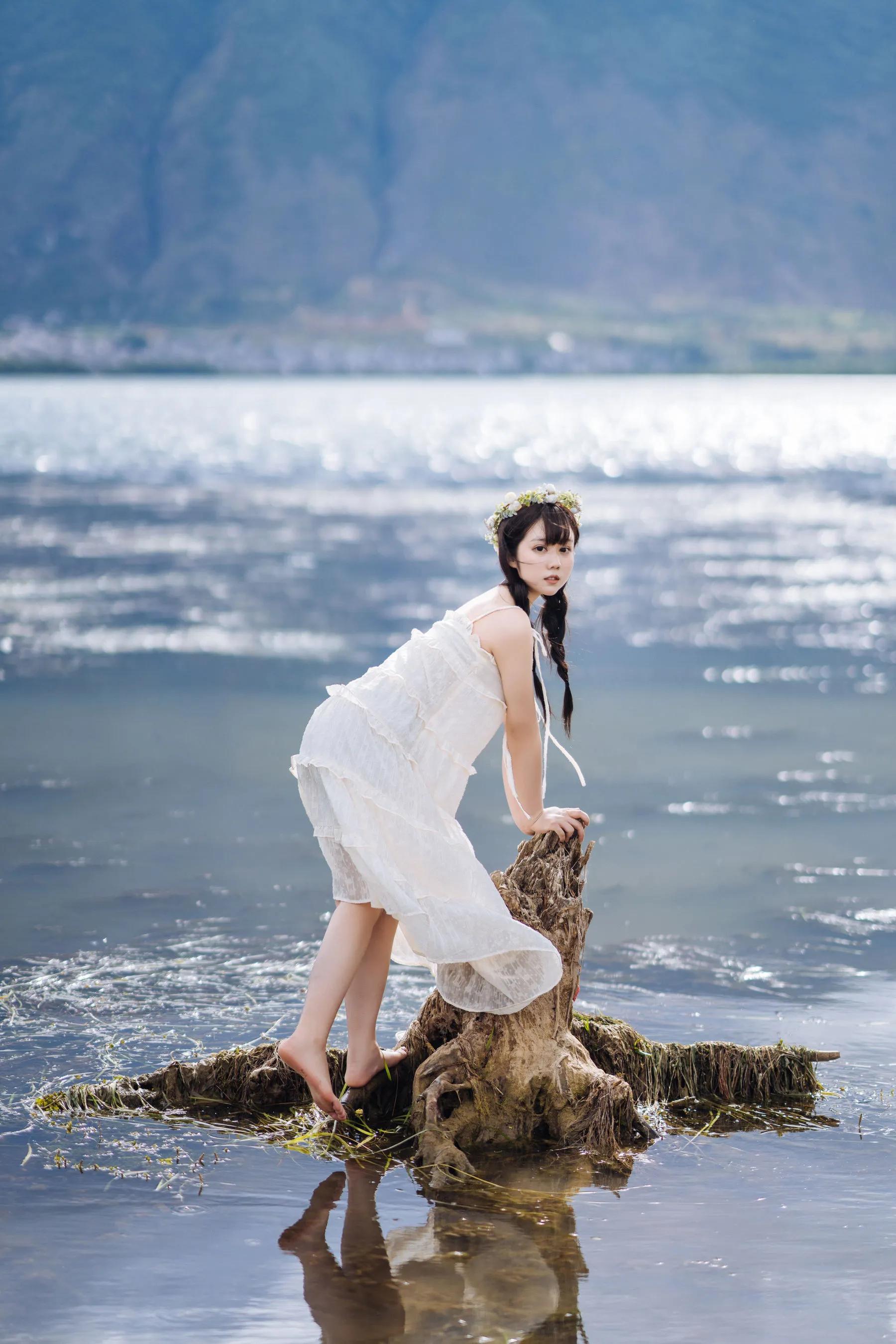 喵糖映畫(huà) 海邊姑娘（鏡醬）純色白裙，嚶嚶嚶插圖16