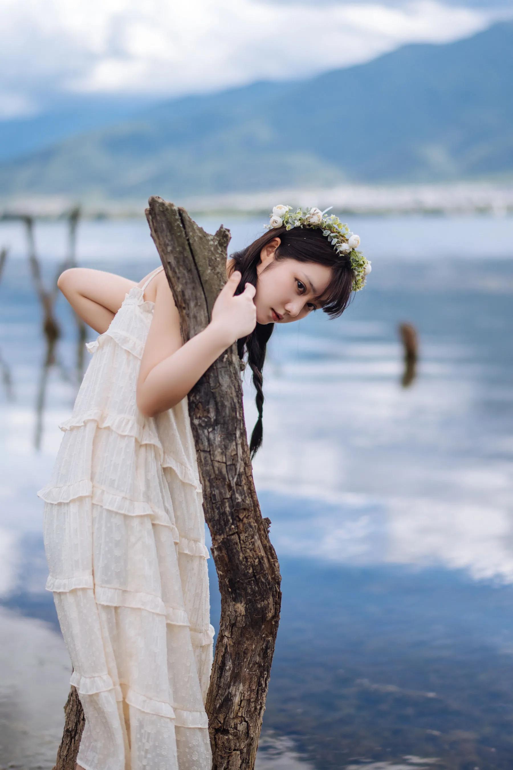 喵糖映畫(huà) 海邊姑娘（鏡醬）純色白裙，嚶嚶嚶插圖7