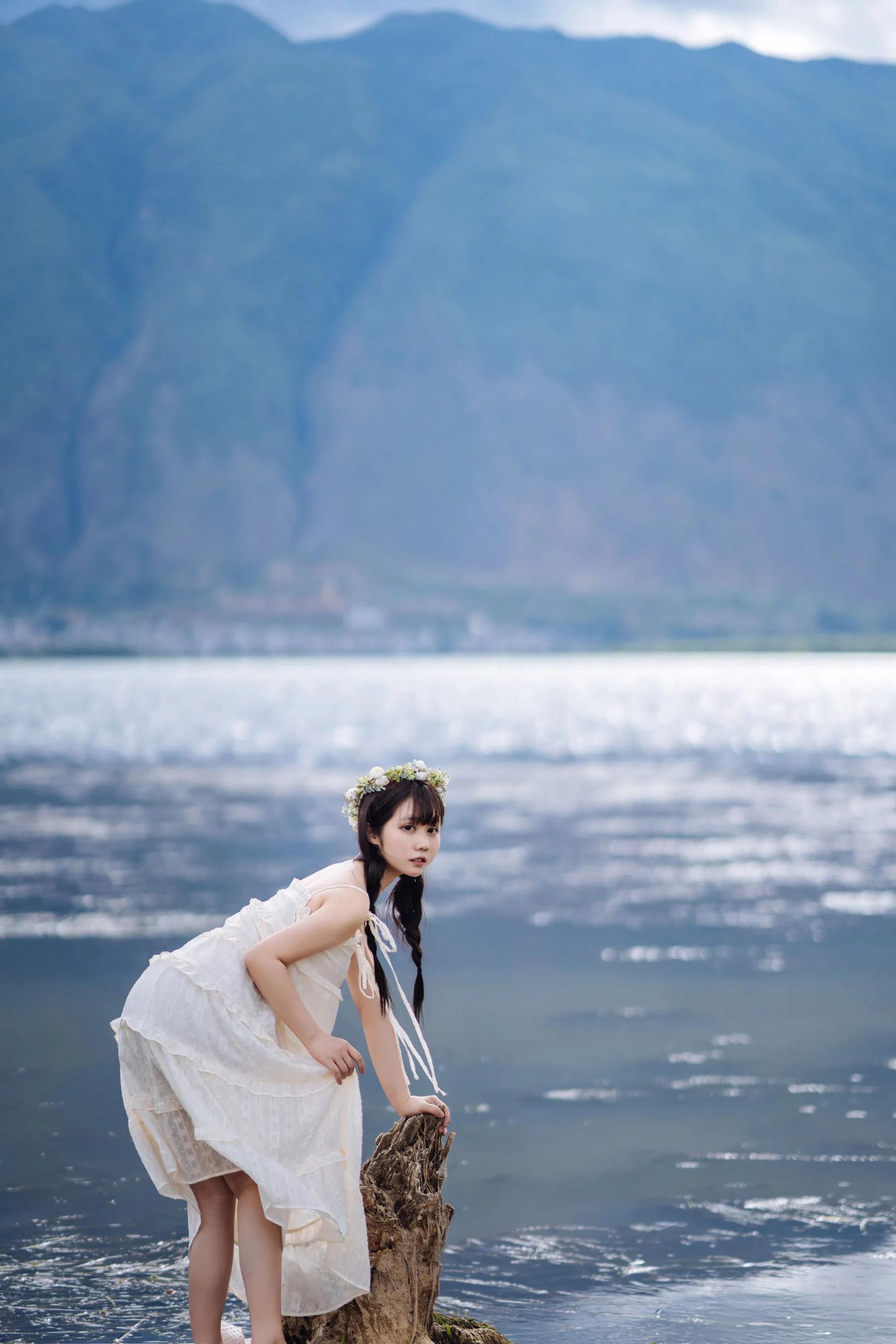 喵糖映畫(huà) 海邊姑娘（鏡醬）純色白裙，嚶嚶嚶插圖17