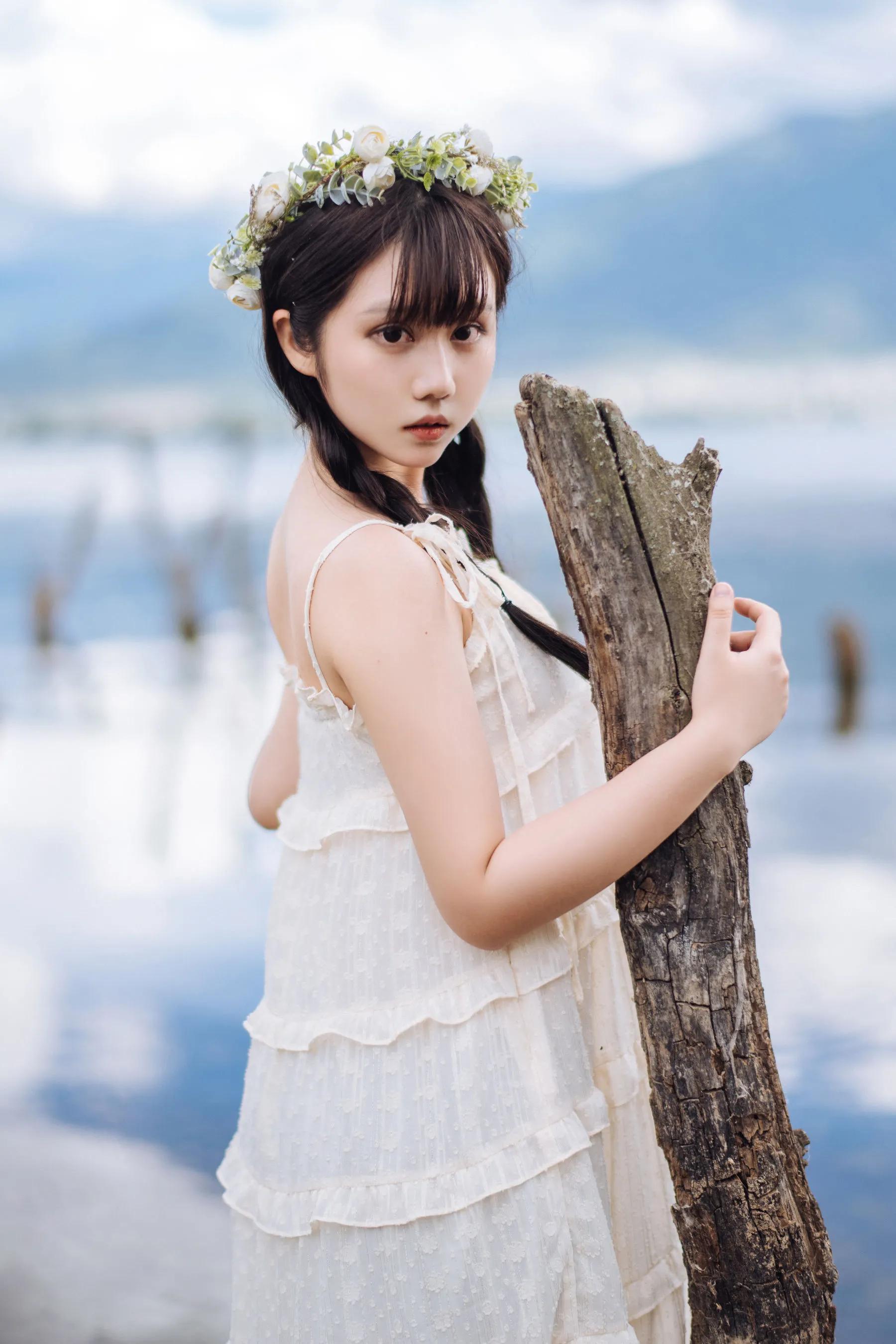 喵糖映畫(huà) 海邊姑娘（鏡醬）純色白裙，嚶嚶嚶插圖5